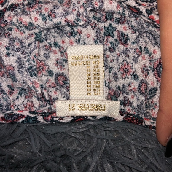 Forever 21 Antique Floral Print Off Shoulder Shirt - Picture 2 of 4